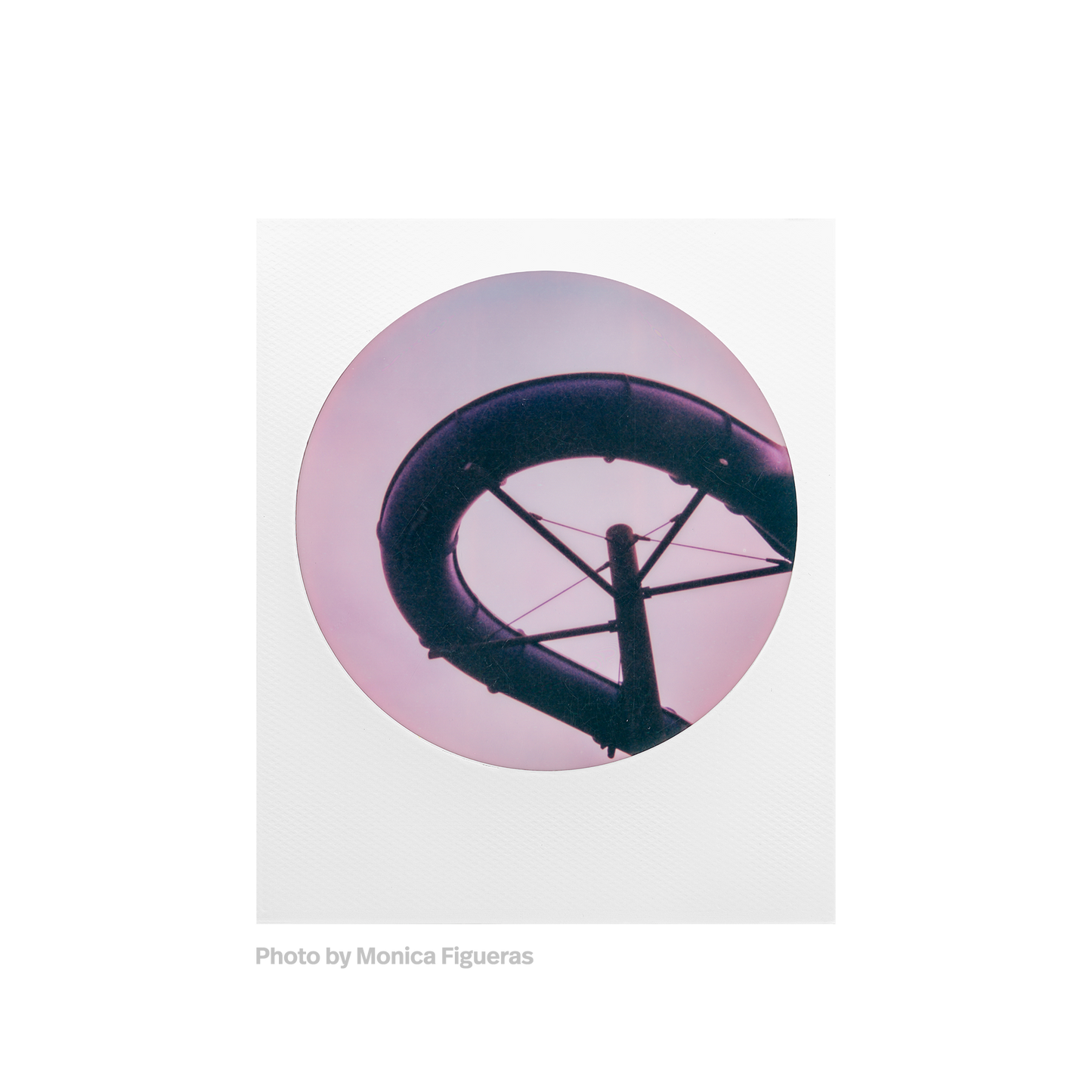 Color 600 Round Frame Film