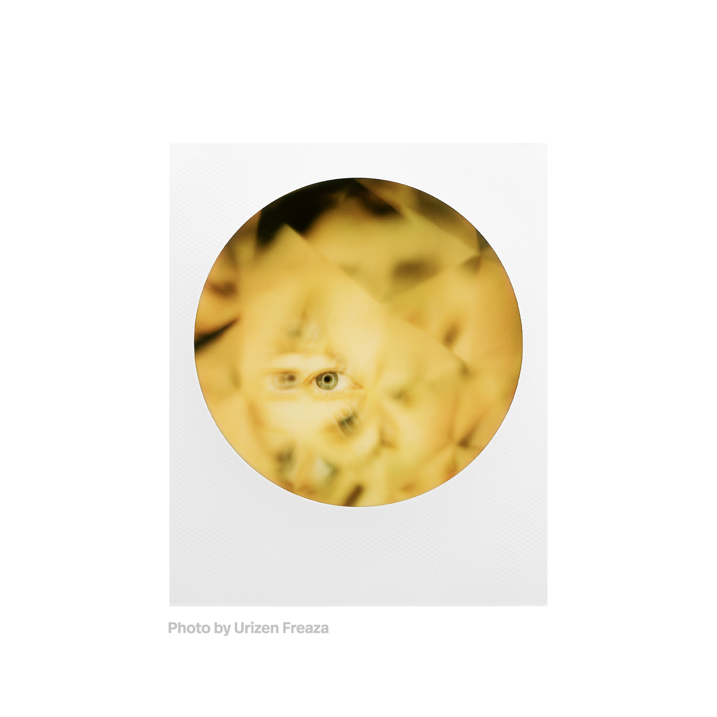 Color 600 Round Frame Film